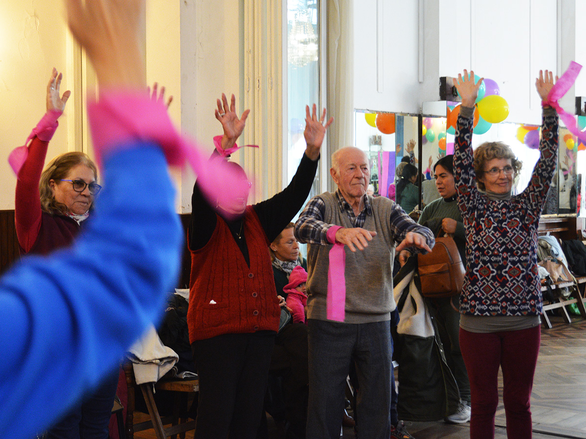 La Tarde de los Abuelos en Club Asisper
