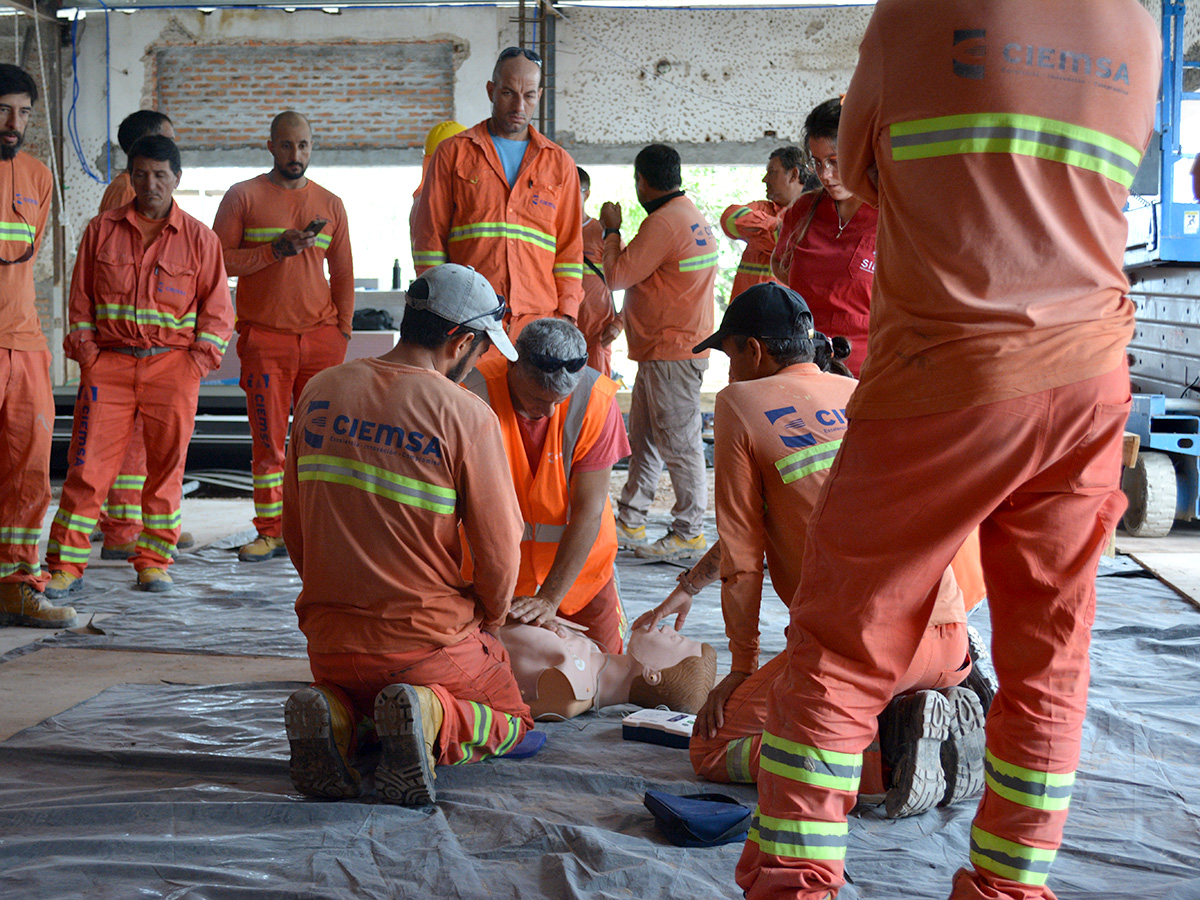Taller de Primeros Auxilios para CIEMSA
